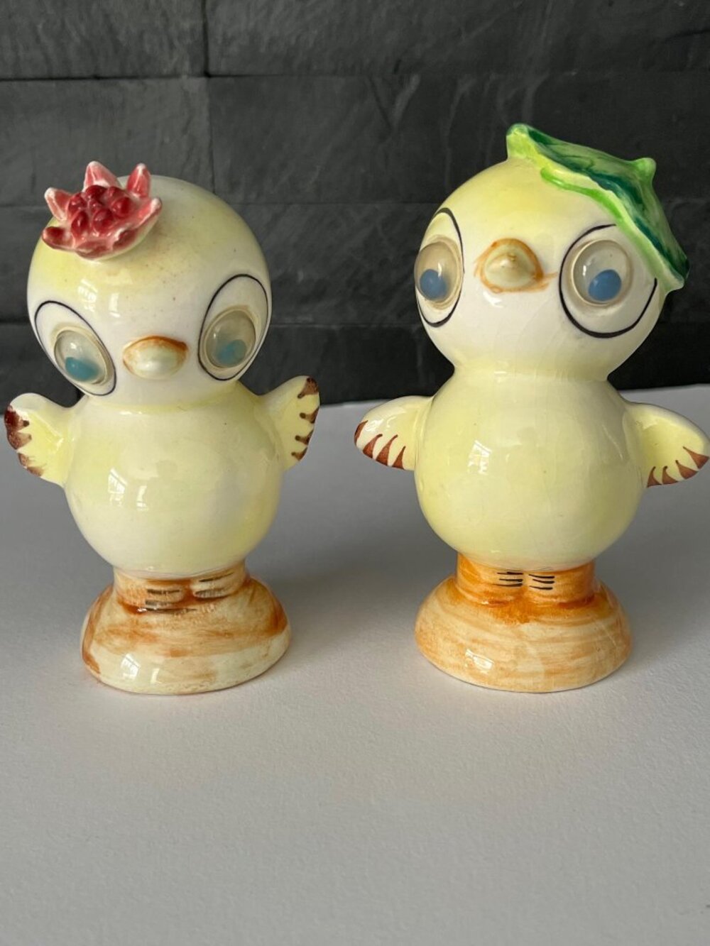 Vintage Anthropomorphic Chicken Salt & Pepper Shakers, Googly Eyes, Light Yellow